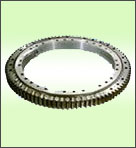 Slewing bearing